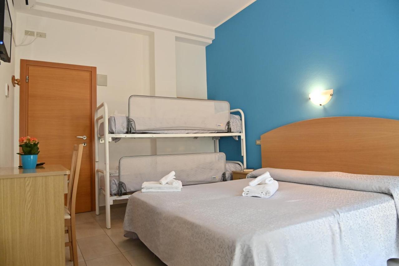 Hotel Italy Misano Adriatico Dış mekan fotoğraf