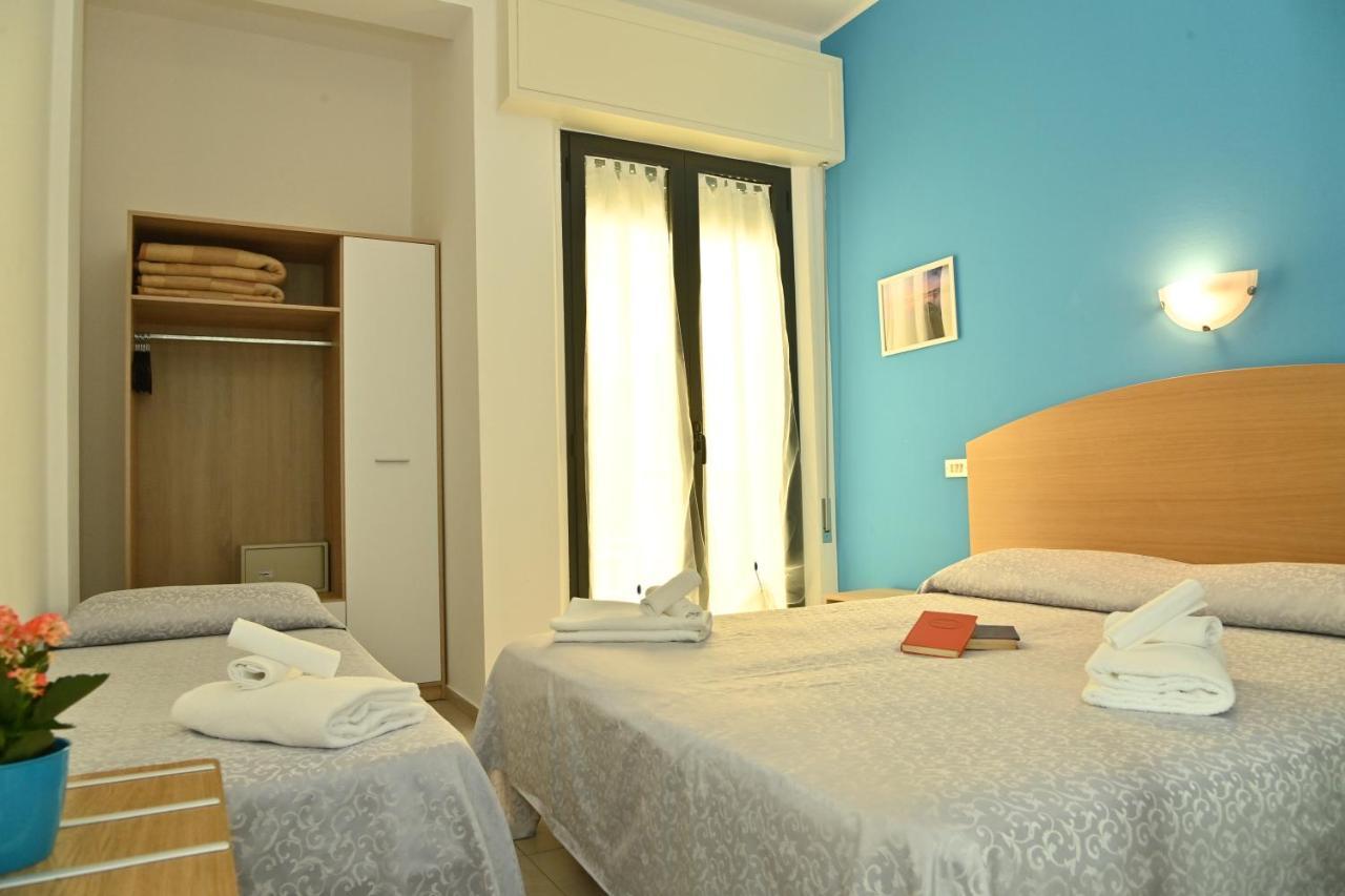 Hotel Italy Misano Adriatico Dış mekan fotoğraf