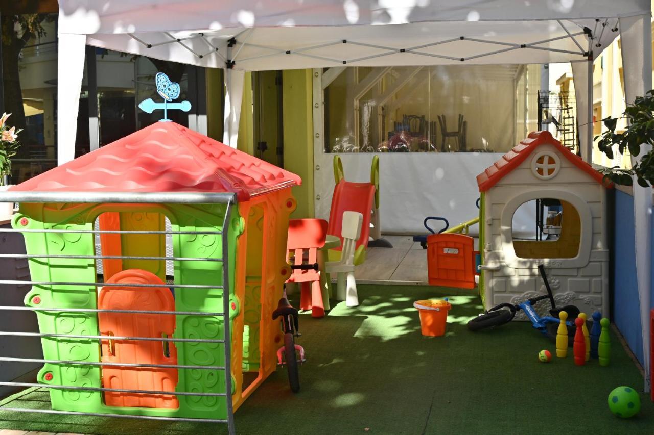 Hotel Italy Misano Adriatico Dış mekan fotoğraf