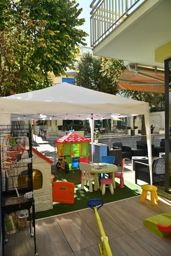 Hotel Italy Misano Adriatico Dış mekan fotoğraf