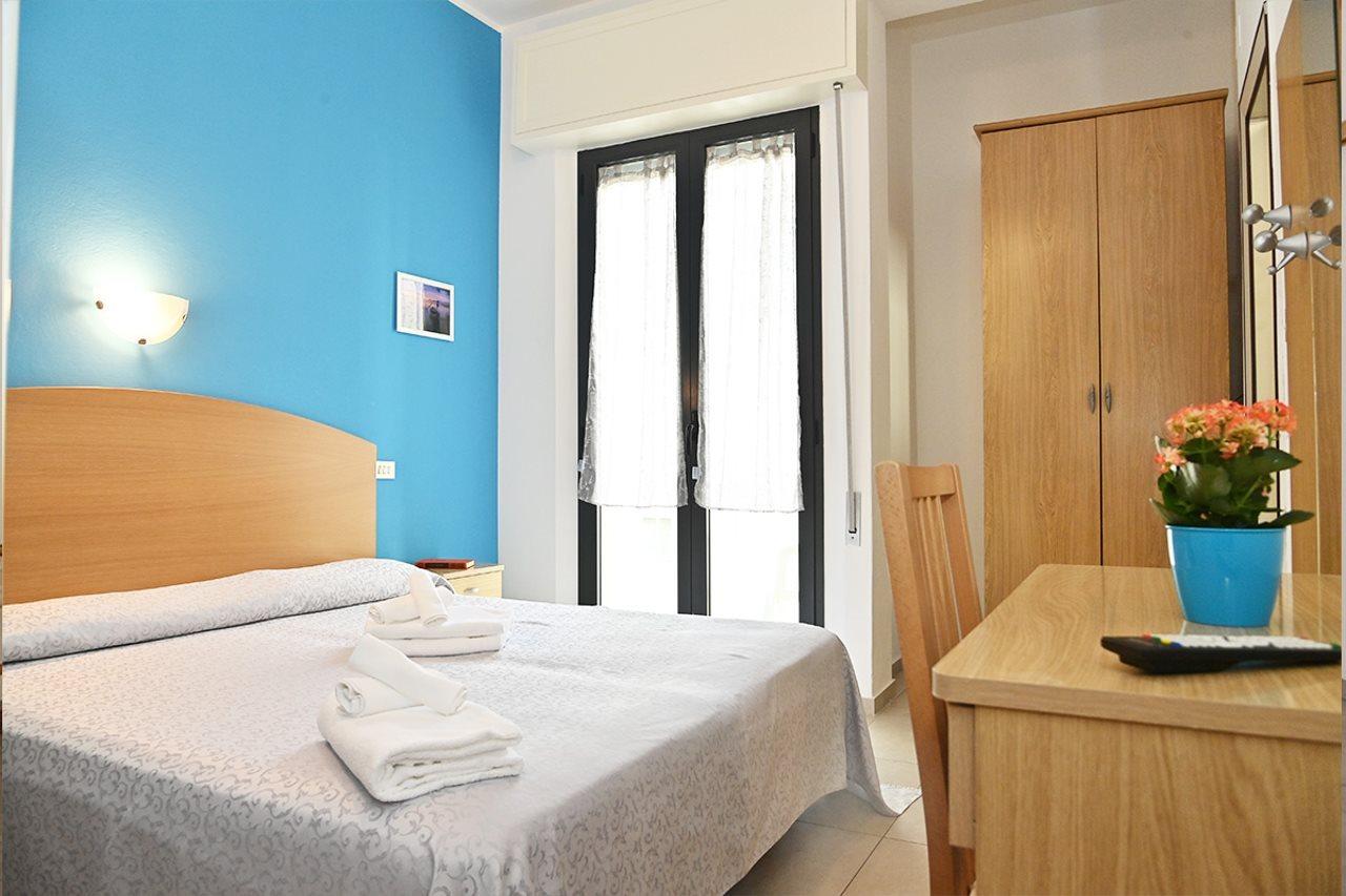 Hotel Italy Misano Adriatico Dış mekan fotoğraf