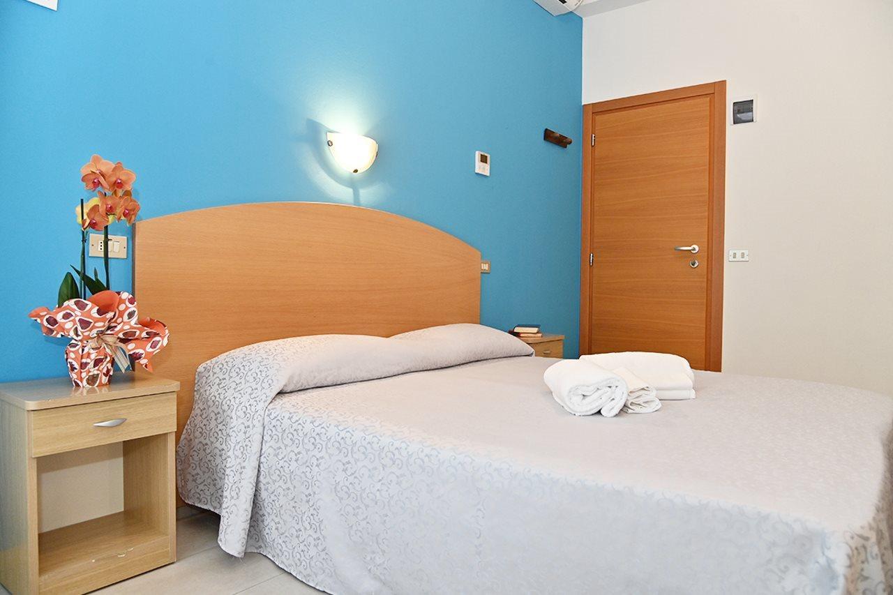 Hotel Italy Misano Adriatico Dış mekan fotoğraf